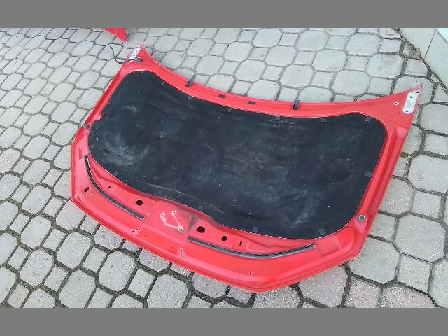 bontott VW POLO IV Motorháztető Szigetelés