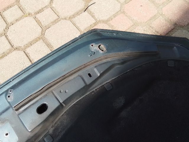 bontott VW POLO IV Motorháztető Szigetelés