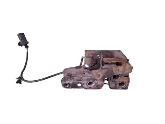 bontott VW POLO IV Motorháztető Zárszerkezet