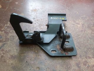 bontott VW POLO IV Motorháztető Zárszerkezet