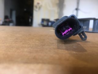 bontott VW POLO IV Motorháztető Zárszerkezet