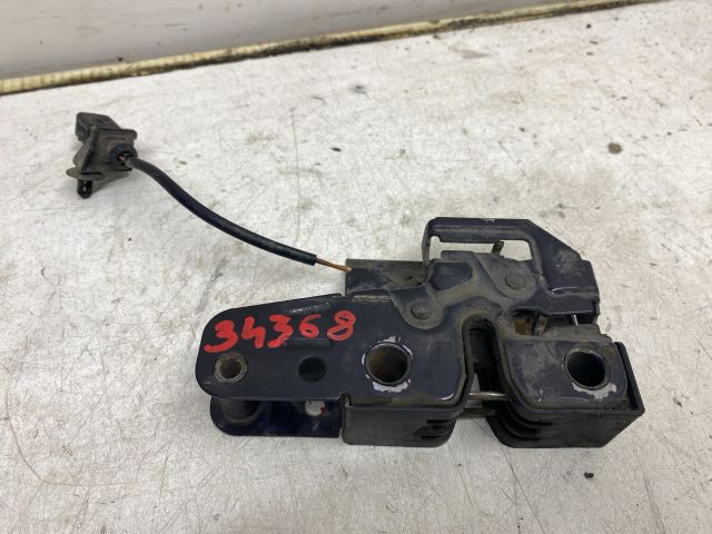 bontott VW POLO IV Motorháztető Zárszerkezet