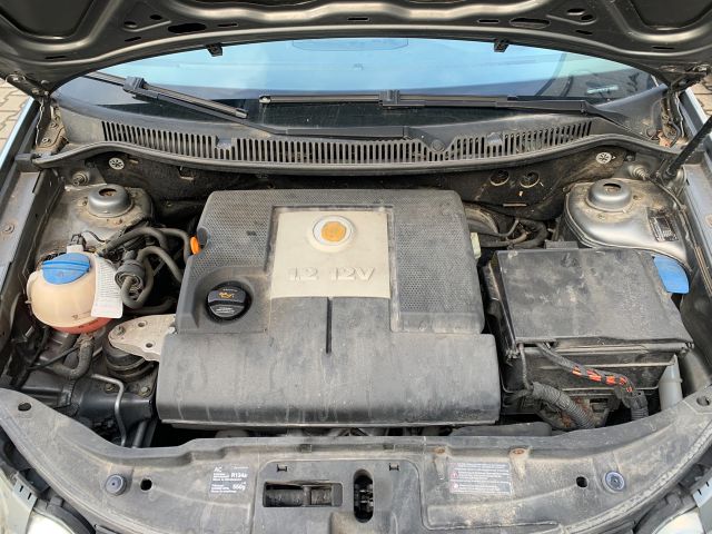 bontott VW POLO IV Motorháztető Zsanér Pár