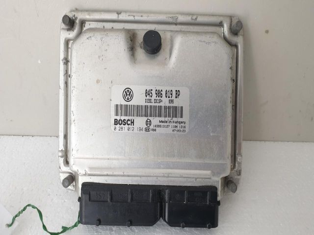 bontott VW POLO IV Motorvezérlő