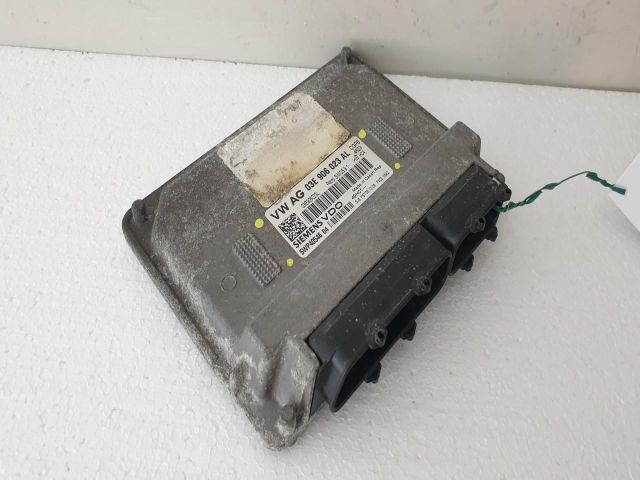 bontott VW POLO IV Motorvezérlő