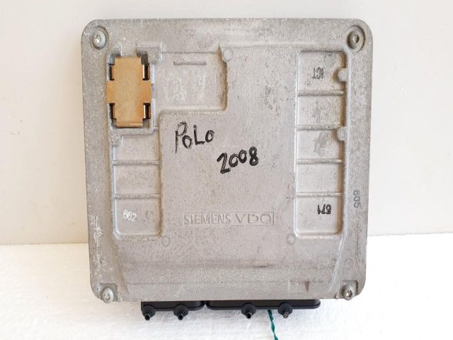 bontott VW POLO IV Motorvezérlő