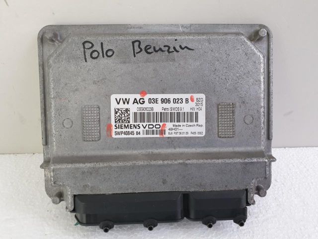bontott VW POLO IV Motorvezérlő