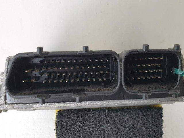 bontott VW POLO IV Motorvezérlő