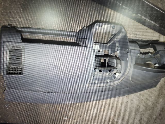 bontott VW POLO IV Műszerfal Héj