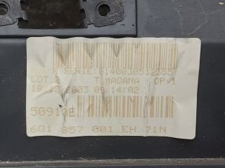 bontott VW POLO IV Műszerfal Héj