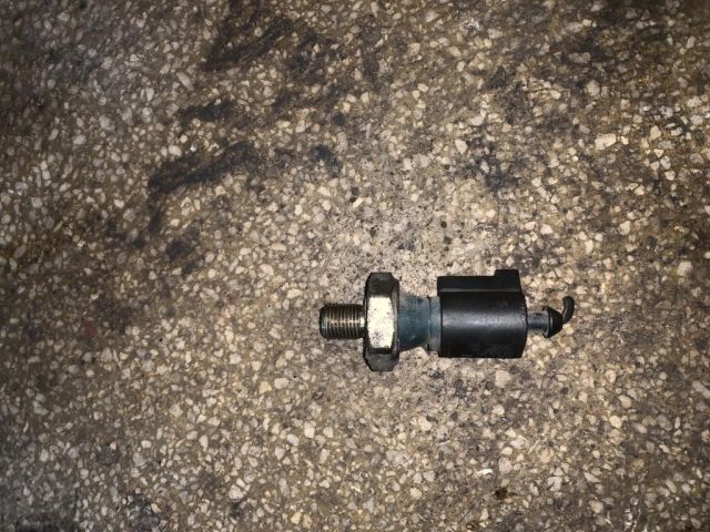 bontott VW POLO IV Olajnyomás Jeladó