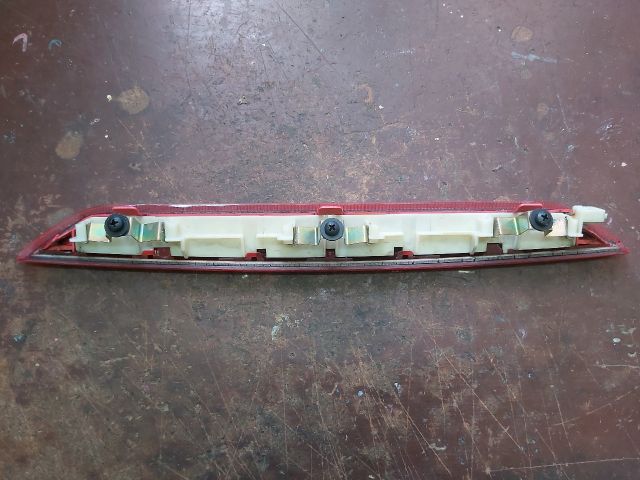 bontott VW POLO IV Pótféklámpa