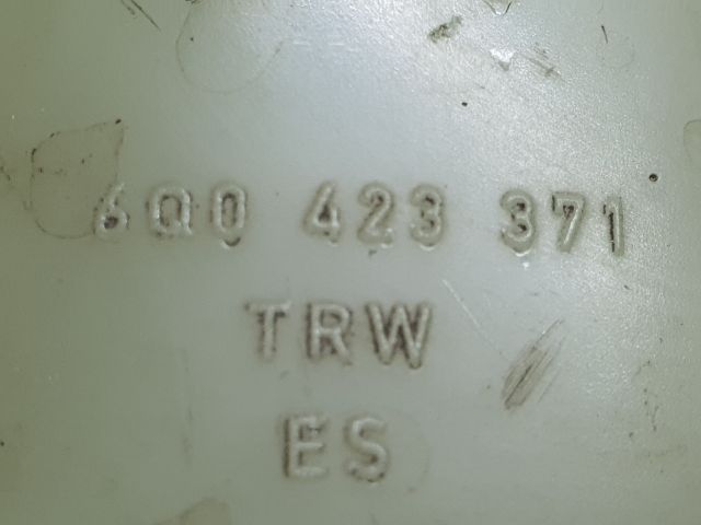 bontott VW POLO IV Szervóolaj Tartály