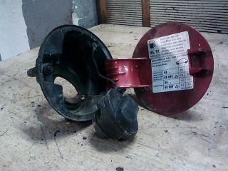 bontott VW POLO IV Tankajtó