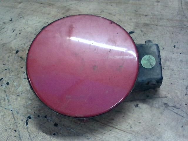 bontott VW POLO IV Tankajtó