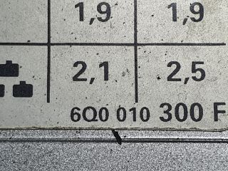 bontott VW POLO IV Tankajtó