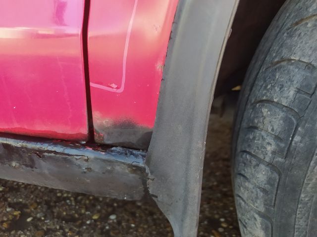 bontott VW POLO IV Tankajtó