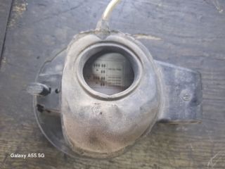 bontott VW POLO IV Tankajtó