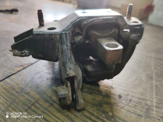 bontott VW POLO IV Tartó Bak