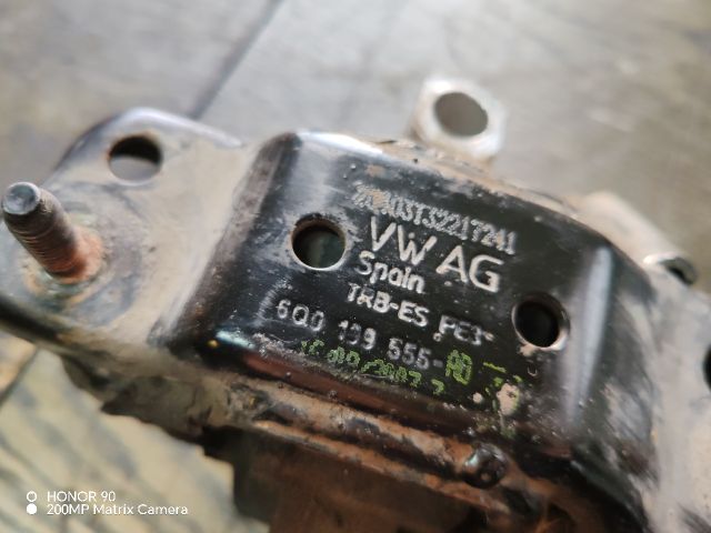 bontott VW POLO IV Tartó Bak