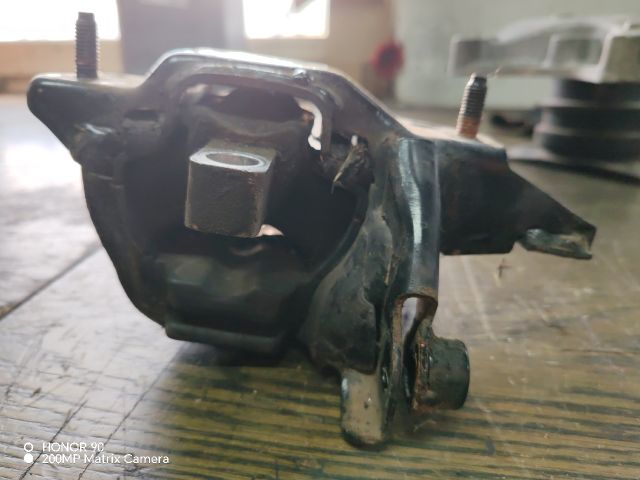 bontott VW POLO IV Tartó Bak