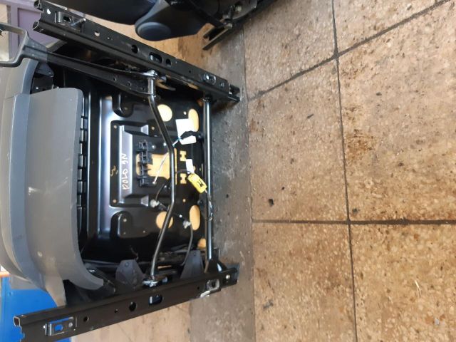 bontott VW POLO IV Ülés Szett