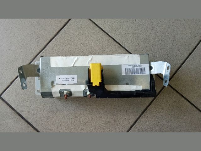 bontott VW POLO IV Utasoldali Légzsák