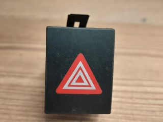 bontott VW POLO IV Vészvillogó Kapcsoló