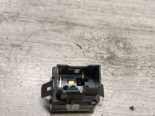 bontott VW POLO IV Vészvillogó Kapcsoló