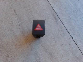 bontott VW POLO IV Vészvillogó Kapcsoló