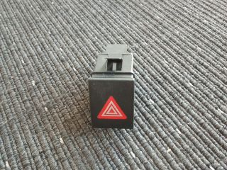 bontott VW POLO IV Vészvillogó Kapcsoló