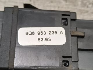 bontott VW POLO IV Vészvillogó Kapcsoló