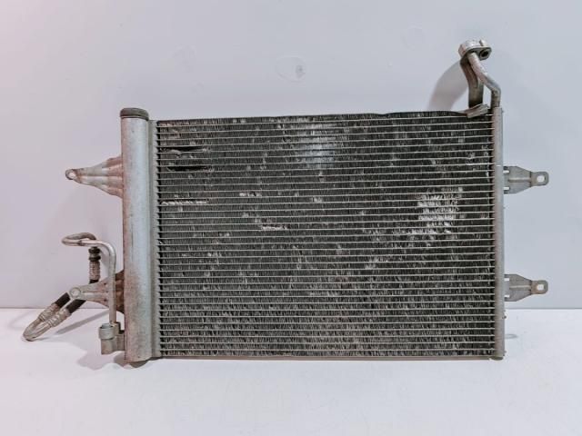bontott VW POLO IV Vízhűtő Radiátor Tartó