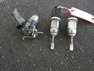 bontott VW POLO IV Zárbetét Szett