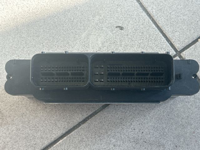 bontott VW POLO V Motorvezérlő