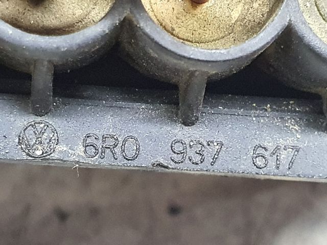 bontott VW POLO V Biztosítéktábla Motortér