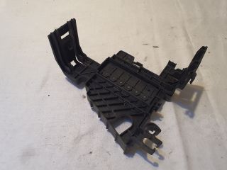 bontott VW POLO V Biztosítéktábla Motortér