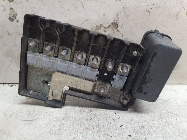 bontott VW POLO V Biztosítéktábla Motortér