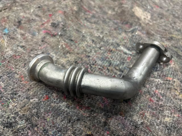 bontott VW POLO V EGR Hűtő Cső