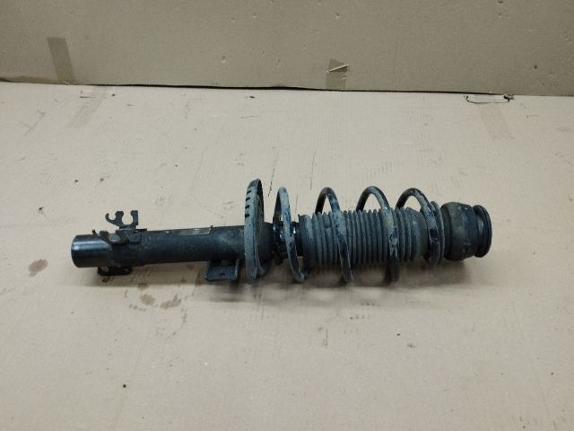 bontott VW POLO V Jobb első Gólyaláb (Lengécsillapító, Rugó)