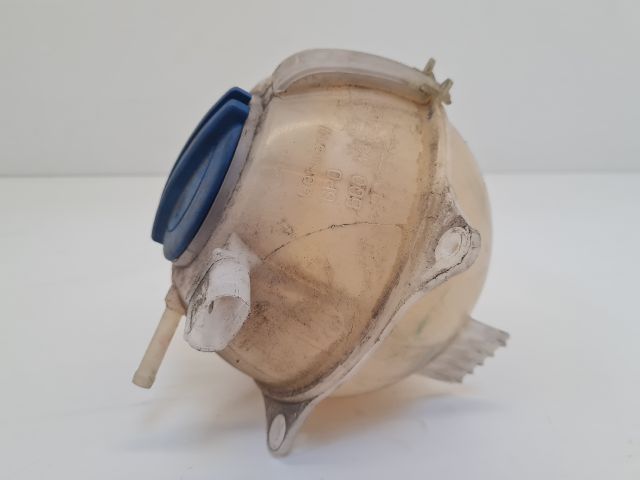 bontott VW POLO V Kiegyenlítő Tartály