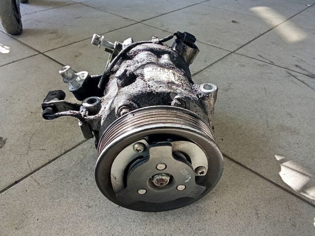 bontott VW POLO V Klímakompresszor