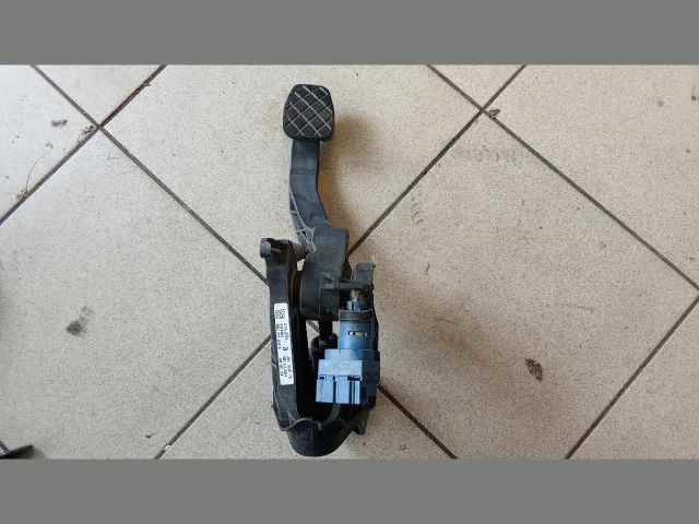 bontott VW POLO V Kuplung Pedál