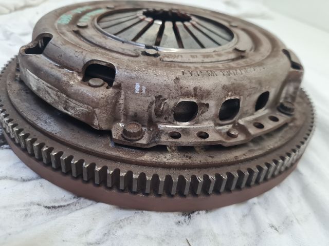 bontott VW POLO V Kuplung Szett Lendkerékkel