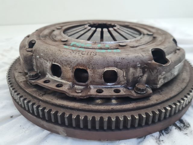 bontott VW POLO V Kuplung Szett Lendkerékkel