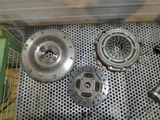 bontott VW POLO V Kuplung Szett (Szerkezet, Tárcsa)