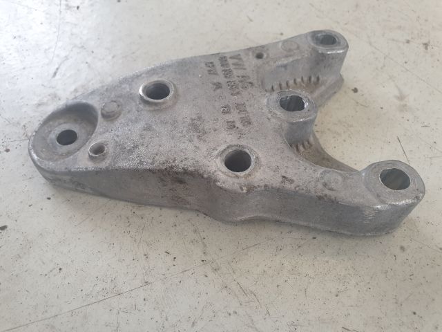 bontott VW POLO V Motor Tartó Bak (Fém)