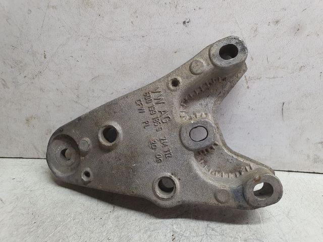 bontott VW POLO V Motor Tartó Bak (Fém)