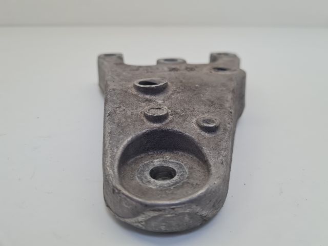 bontott VW POLO V Motor Tartó Bak (Fém)