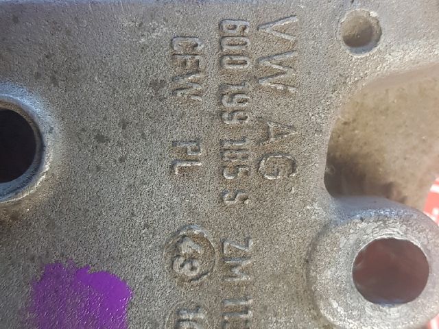 bontott VW POLO V Motor Tartó Bak (Fém)